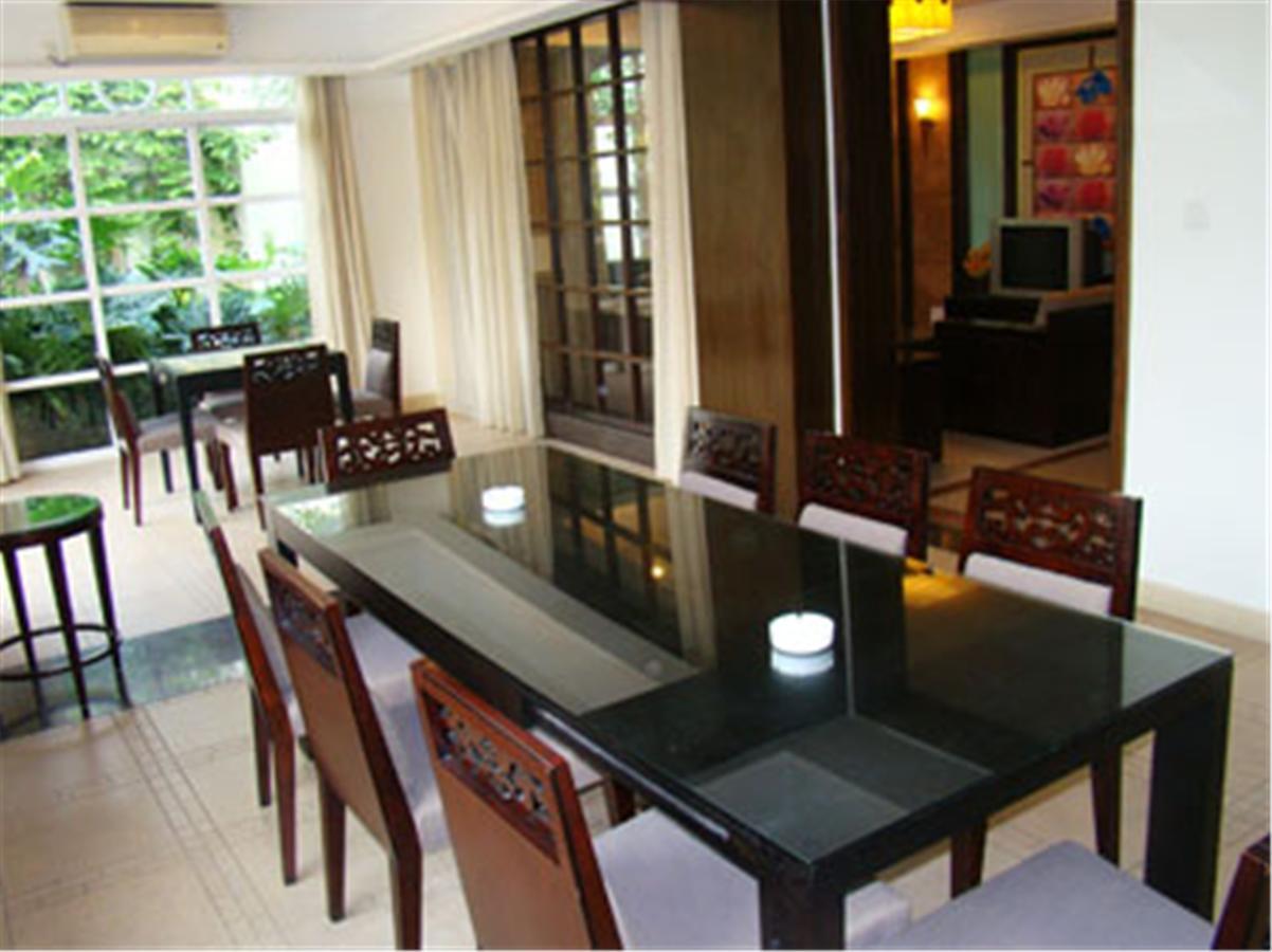 Clifford Golden Lake Hotel Foshan Exterior photo