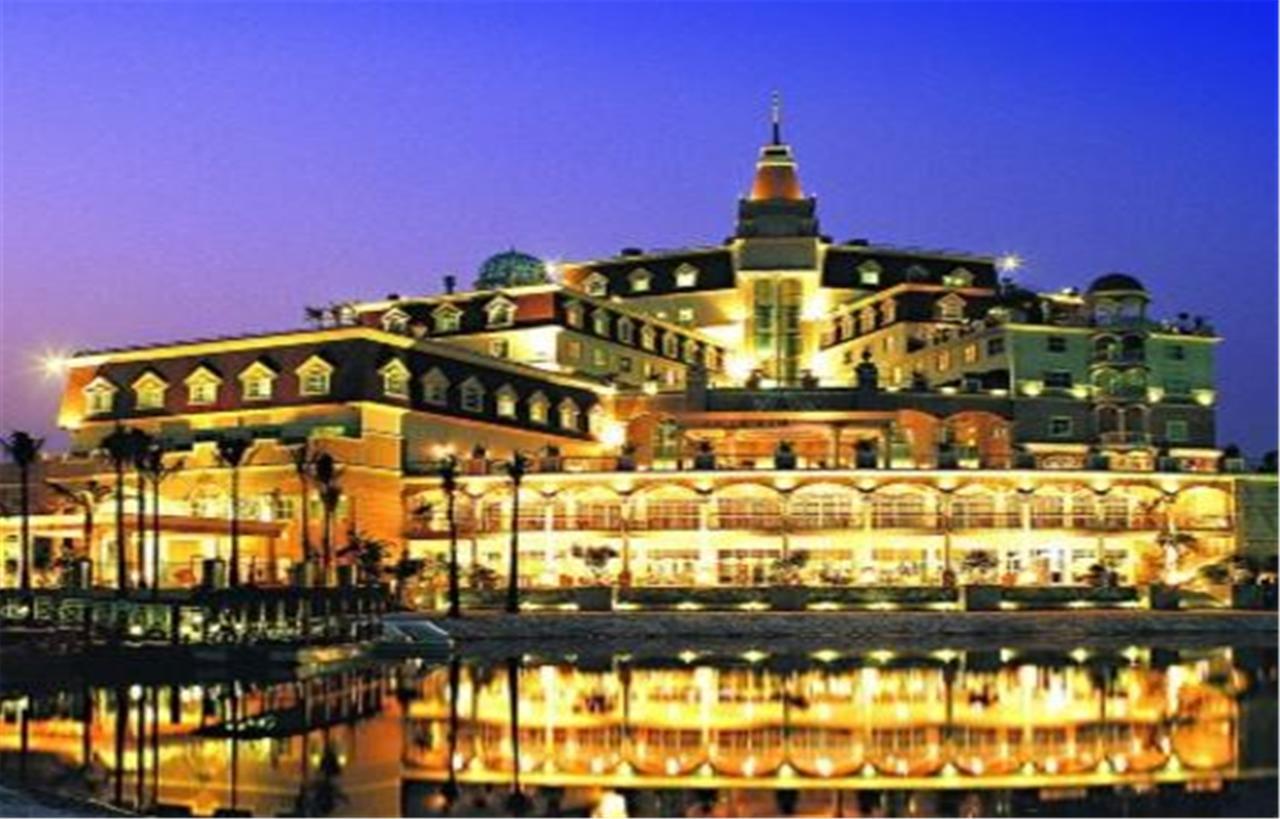 Clifford Golden Lake Hotel Foshan Exterior photo