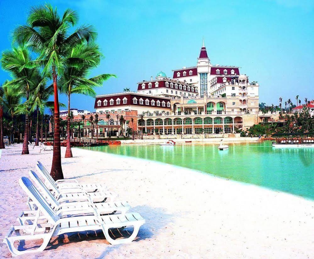 Clifford Golden Lake Hotel Foshan Exterior photo